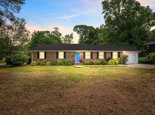 310 Rollingreen Rd, Greenville, SC 29615