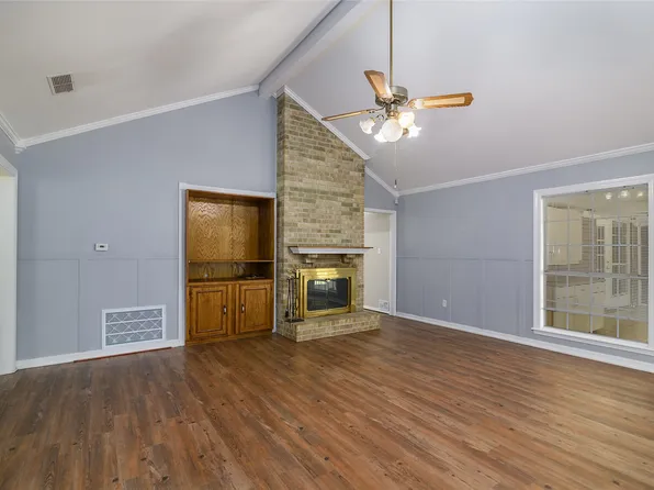 212 Mill Creek Ln, Haughton, LA 71037