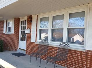 316 Columbia Ave, Columbia, IL