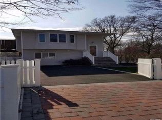 116B Holbrook Rd, Holbrook, NY 11741