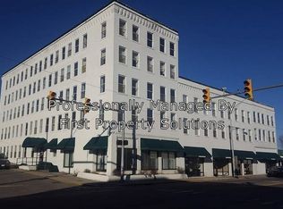 104 N 8th St APT 215, Princeton, WV 24740
