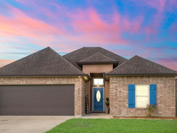 312 Clay Ridge Dr, Youngsville, LA 70592
