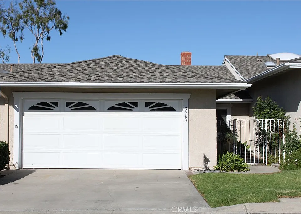 3263 Paseo Gallita