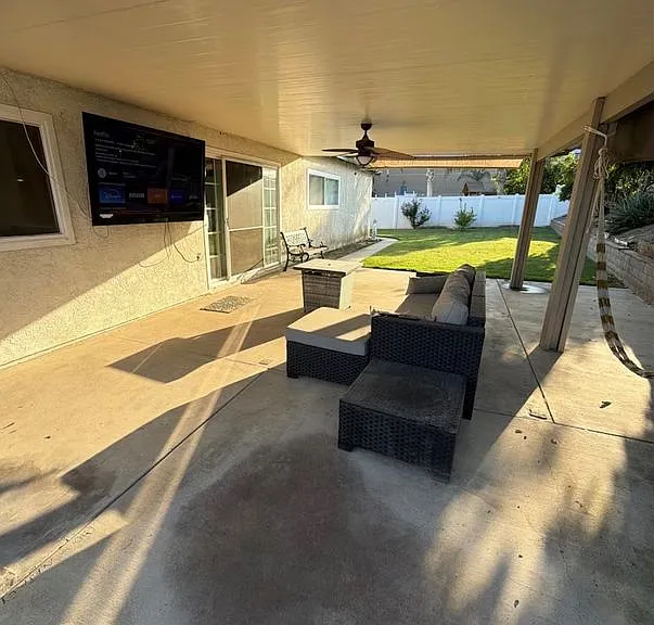 2509 E Canterbury Trl — Photo 16