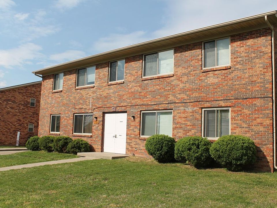 1st image of 3768 Camelot Dr APT 3