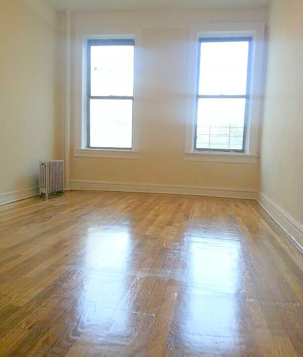2nd image of 1205 College Ave APT 2A