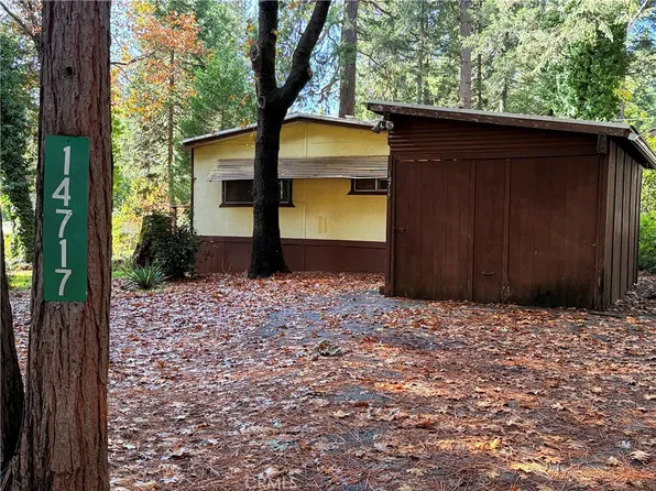 14717 Wood Dr, Magalia, CA 95954