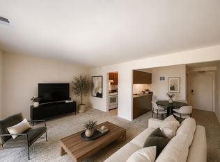 Stone Ridge Apartments, Wixom, MI 48393