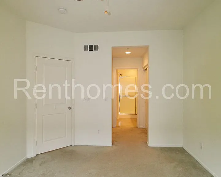 8862 Promenade North Pl — Photo 17