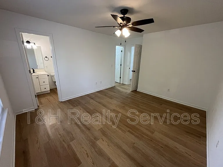 14952 Oak Rd — Photo 14