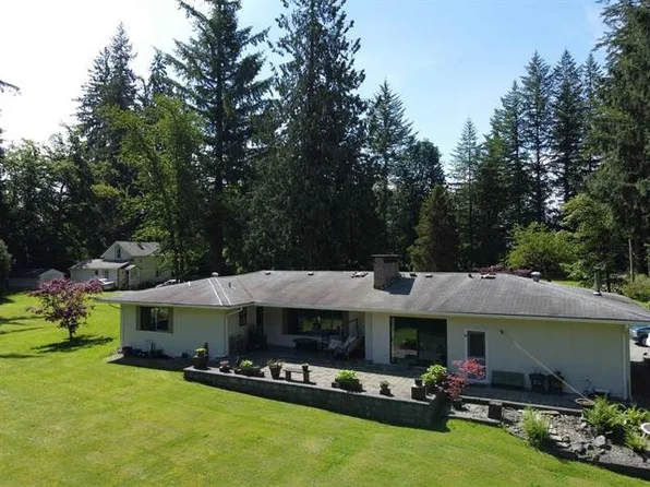 27369 Bell Ave, Maple Ridge, BC V2W 1R7