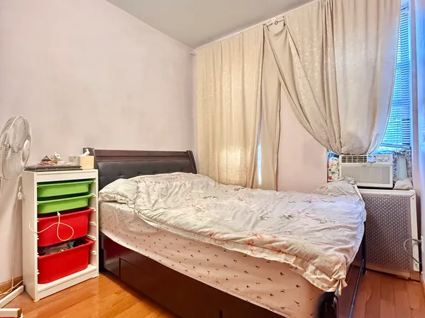 2125 77th Street image 6 of 17