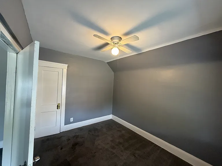 4218 Denison Ave — Photo 3