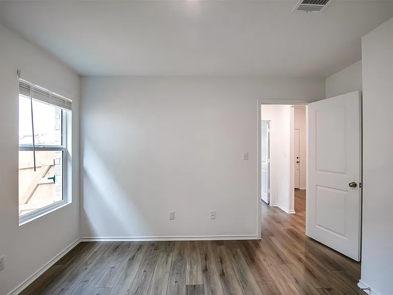 1740 Catahoula Dr — Photo 19