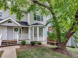 1632 Whispering Creek Dr, Ballwin, MO 63021