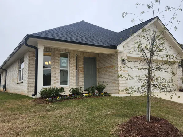 7899 Gardendale Dr, Olive Branch, MS 38654