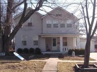 107 S Chestnut St, Cameron, MO 64429