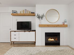 3333 W 4th Ave #211, Vancouver, BC V6R4R9