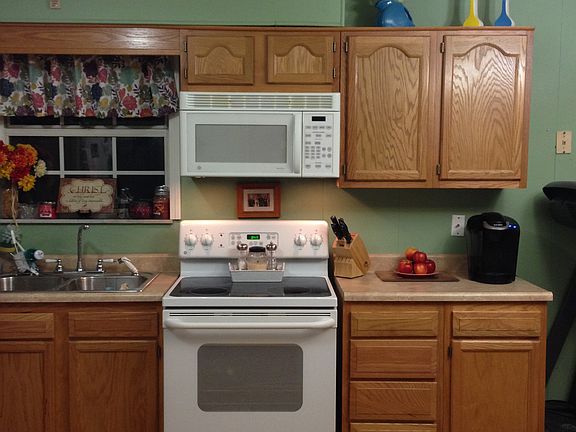 Eat in Kitchen
