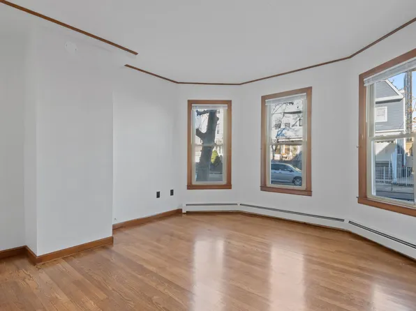 117 Winfield Ave Floor 1, Jersey City, NJ 07305
