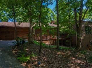 240 Indian River Dr, Ann Arbor, MI