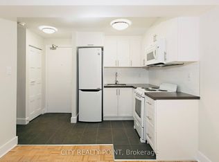 990 Avenue Rd #206-C03, Toronto, ON M5P 2K8