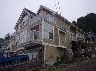 3970 59th Ave SW, Seattle, WA 98116