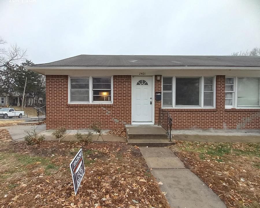 1st image of 2401 Park Dr