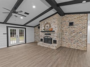 504 Mockingbird Ln, Logansport, LA 71049