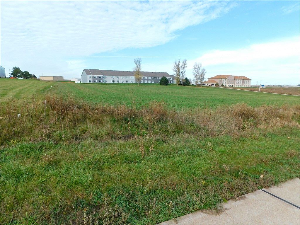 530 Blakely Cir, Grinnell, IA 50112 MLS 685118 Zillow