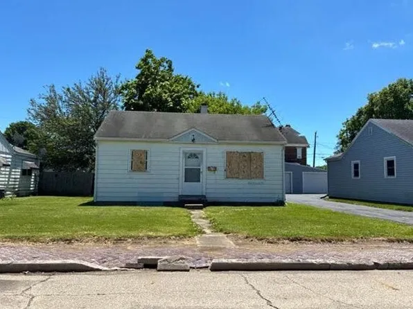 2727 N A St, Elwood, IN 46036