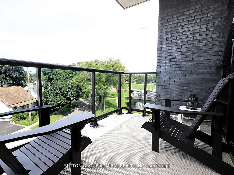 7 Smith Cres #323 — Photo 18
