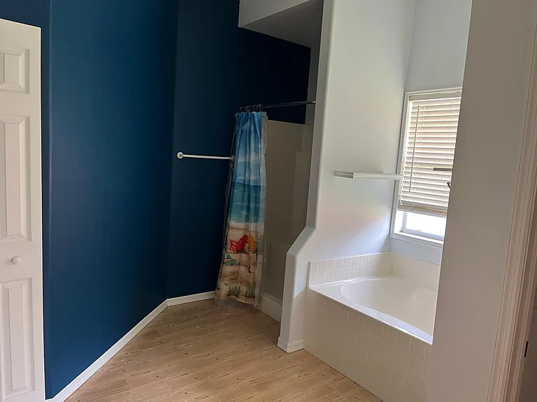 317 SE 16th Pl — Photo 18
