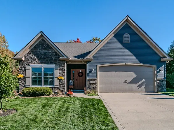 15388 Knox Cir, Middlefield, OH 44062