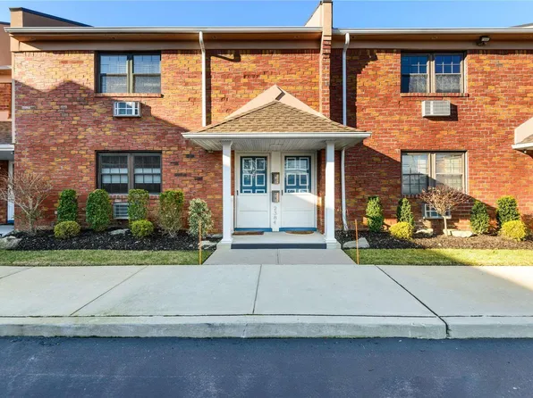 2384 Bedford Avenue #A, Bellmore, NY 11710