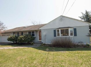 30 Parker Rd, Long Valley, NJ 07853