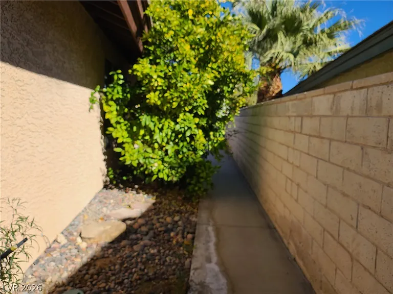1817 Quarley Pl — Photo 31