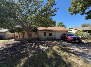 4031 Hartford Dr, Garland, TX 75043