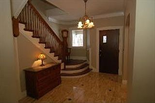 1st image of 946 Park Ave