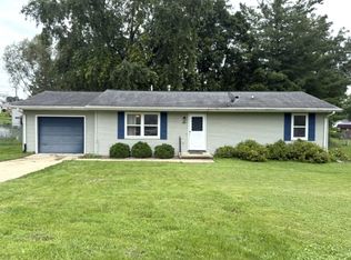 609 S 4th St, Maquoketa, IA 52060