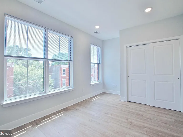 2130 N 2nd St #3 — Photo 4