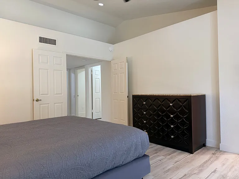 8956 E Voltaire Dr — Photo 17