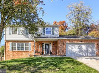 6130 Driftwood Dr, Harrisburg, PA 17111