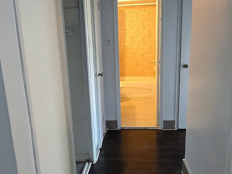 1651 Victoria Park Ave #302 — Photo 17