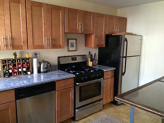 Rented by Keller Williams NYC | media 18