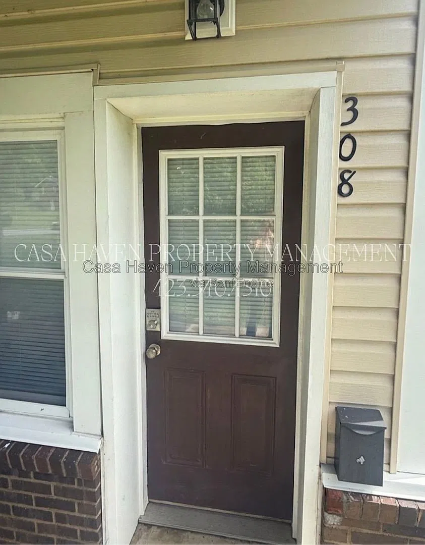 1 bed, 1.0 bath, 432 sqft, $795 — Photo 1