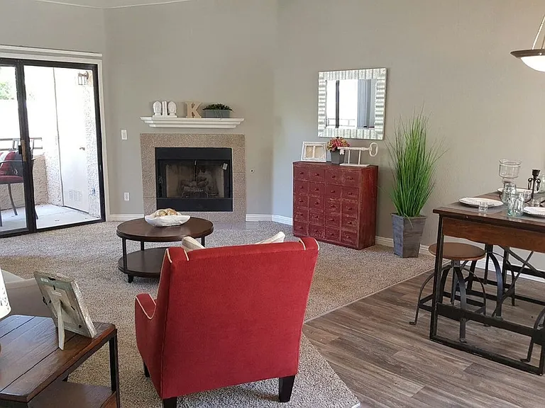 Parc West Apartments — Photo 6