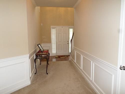 2nd image of 513 Lory Ln