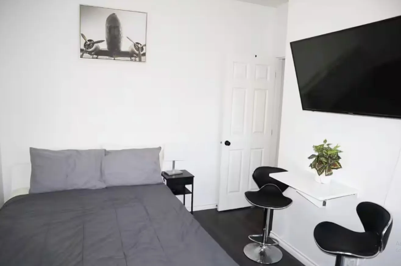 1 bed, 799 sqft, $2,500 — Photo 1