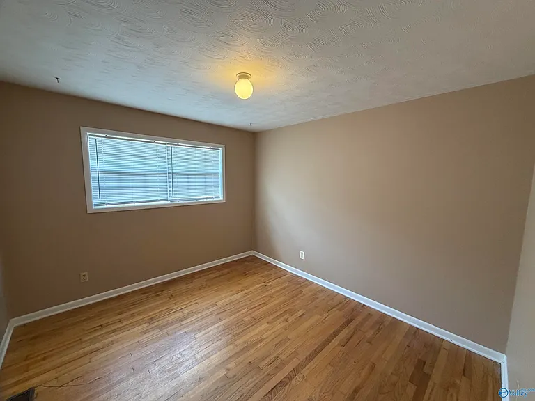 1802 Tunsel Rd SW — Photo 16